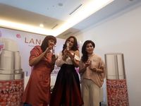 Pertama di Indonesia, Serum yang Bisa Mencerahkan Sekaligus Tunda Penuaan