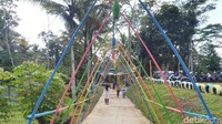 Tempat wisata yang dikelola oleh Badan Usaha Milik Desa (BUMDes) ini terus berbenah. Selain akses jalan menuju lokasi yang sudah baik, spot foto diperbanyak (Dadang Hermansyah/detikcom)