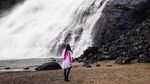 Foto: Liburan Perawat Cantik Amerika yang Bikin Gagal Fokus