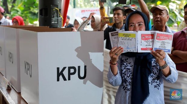 Besok Nyoblos, Catat Beda Fungsi Warna-Warna Surat Suara Ini!