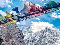 Potret Memukau Everest Jepretan Oppo F11 Pro