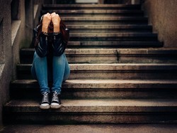 Kisah Pilu Remaja Bunuh Diri Setelah Diancam Sebar Foto Telanjang Rekayasa AI