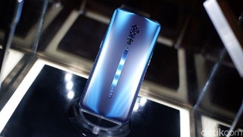 Kamera utamanya berukuran 48 MP menggunakan sensor IMX586. Foto: Adi Fida Rahman/detikINET