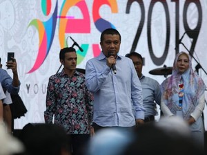 Erwin Aksa ke Emak-emak: Suami Tak Dukung 02, Suruh Tidur di Sofa!