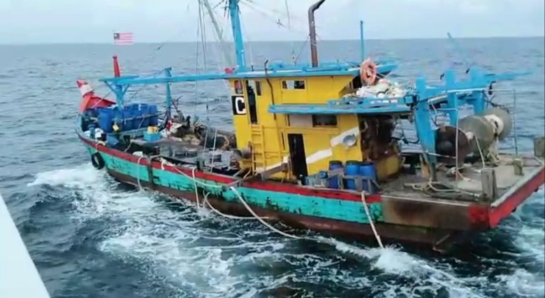 KKP Tangkap 6 Kapal Asing Terkait Illegal Fishing di Laut Indonesia KKP Tangkap 6 Kapal Asing Terkait Illegal Fishing di Laut Indonesia