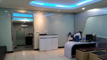 Ruang pengoperasian mesin Ais ini terletak di lantai 8 Gedung Kementerian Kominfo, Jakarta. Akses ke lantai ini bisa menggunakan lift, tapi tidak bisa sembarang orang bisa masuk ke sini, butuh semacam kartu sakti agar bisa naik ke lantai 8. Foto: detikINET/Agus Tri Haryanto