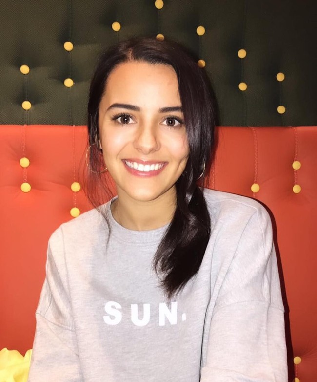 Awalnya ia menyangka ada yang salah dengan sabun mandi atau ia tidak cocok dengan suhu air tertentu. Namun ternyata, ia alergi terhadap semua suhu air.  Foto: Instagram/Cherelle Farrugia