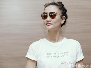 Hasil Tes Atiqah Hasiholan Seharian: PCR Pertama Positif, Kedua Negatif