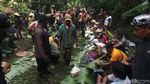 Potret Ratusan Ayam Dibakar di Perayaan Wangan Cenginging