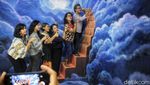 Seru Banget! Berfoto di Lukisan 3D Blok M