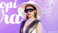 Jessica Iskandar saat ditemui di Trans Studio Mall Cibubur, Jakarta Timur pada Kamis (11/4). Pool/Noel/detikFoto.