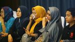 Isak Tangis Iringi Penyerahan Korban Penyanderaan Abu Sayyaf ke Keluarga