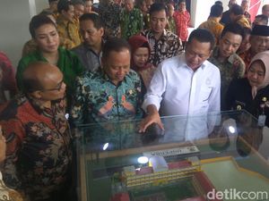 Menristekdikti Resmikan Universitas Perwira Purbalingga