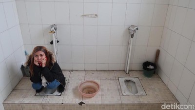Foto: Toilet yang Bisa Bikin Pingsan di China