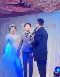 Viral Guru Balikin Surat Cinta Murid yang Disitanya Bertahun-tahun Lalu