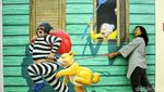 Seru Banget! Berfoto di Lukisan 3D Blok M
