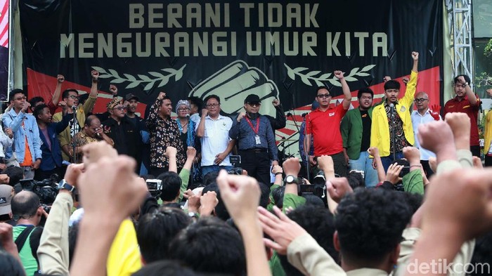 Wadah Pegawai KPK (WP KPK) mendeklarasikan 11 April sebagai Hari Teror Terhadap Pemberantasan Korupsi dan Pembela HAM di Indonesia. Novel Baswedan turut hadir.
