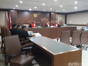KPU Sebut Hoax 7 Kontainer Surat Suara Tercoblos Bentuk Provokasi