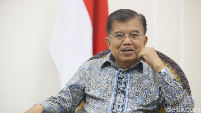 JK Singgung Aher soal Bandara Kertajati yang Sepi