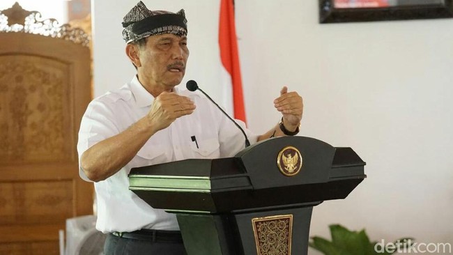 Taksi Listrik Pertama siap Mengaspal, Alasan Tiket Pesawat Mahal Terkuak
