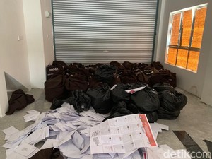 Geger Surat Suara Tercoblos, BPN Desak Jokowi Copot Dubes Malaysia