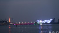 Menyusuri kawasan pantai, kamu akan sampai di The Qingdao Olympic Sailing Centre. Kota Qingdao pernah menjadi penyelenggara untuk cabang olahraga air tahun 2008. (Bonauli/detikcom)