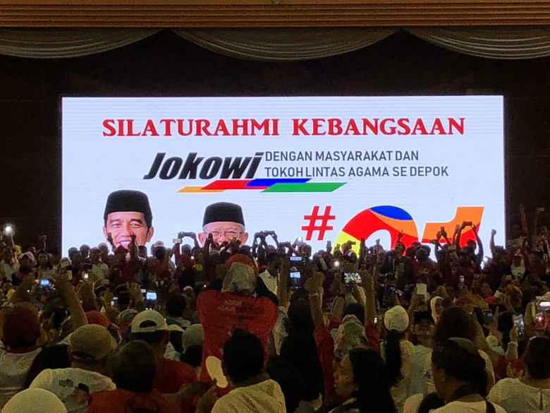 Jokowi Targetkan Raih 55% Suara Pilpres 2019 di Depok Jokowi Targetkan Raih 55% Suara Pilpres 2019 di Depok