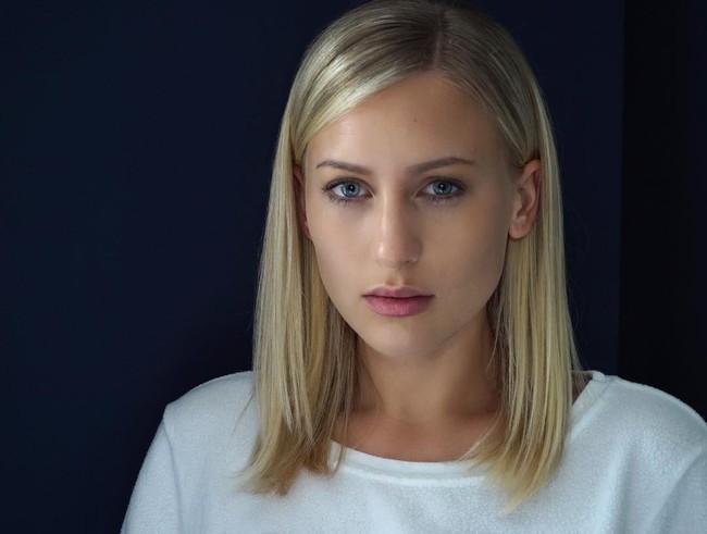 Mel B pun menyebut Lorraine sebagai PSK. Pengasuh cantik itu tak terima hingga melaporkan Mel B ke pihak berwajib atas pencemaran nama baik. Kasus tersebut kini telah menemukan ujungnya. Mel B ingin berdamai dan rela membayar uang perdamaian 1,8 juta poundsterling atau senilai Rp 33 miliar ke Lorraine.  Foto: Instagram