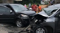 Kecelakaan terjadi di ruas tol BSD arah Pondok Aren, tepatnya di Km 9+400. Petugas call center Jasa Marga mengatakan kecelakaan terjadi di lajur kanan. (Foto: Dok. Istimewa)