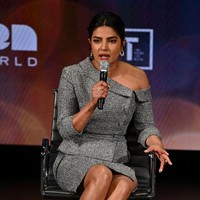 Aktris Priyanka Chopra terpilih sebagai salah satu bintang tamu Women in the World Summit di New York City, New York, Amerika Serikat, Kamis (11/4/2019). Ia pun tak mau melewatkan momen tersebut hanya dengan penampilan yang biasa saja.  Foto: dok. Getty Images
