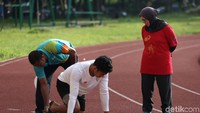 Atletnya sukses menyumbang dua medali emas atas nama Ahmad Sumarsono Sakeh di nomor lomba 200 meter dan 400 meter, yang kini menjadi pelatih di Rawamangun.