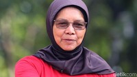 Eni terkejut karena selama puluhan tahun menjadi pelatih tak pernah membayangkan atau bermimpi menjadi pelatih terbaik. Tujuan dia hanya untuk melatih agar atletnya berprestasi.