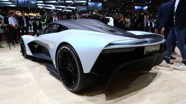 Aston Martin Valhalla