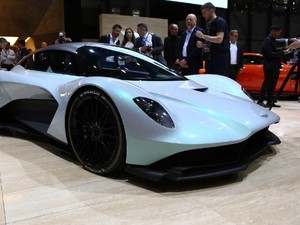 Aston Martin Beri Nama Valhalla untuk Mobil Barunya