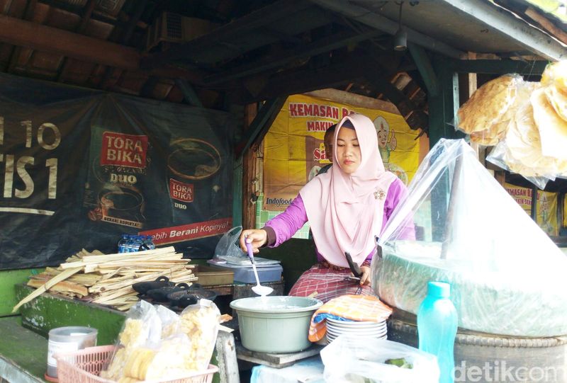 serabi ngampin dari Semarang