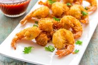 Mau Bikin Sambal Udang atau Udang Goreng Lemon? Contek Resep Ini Saja