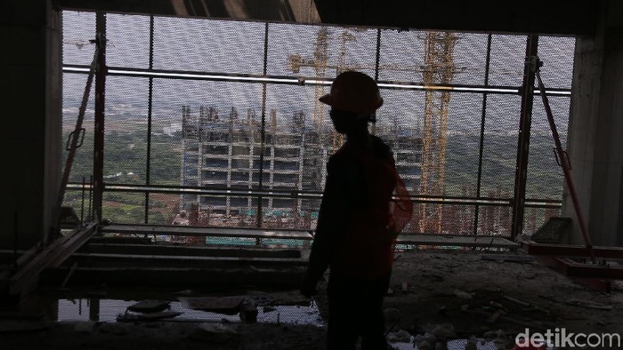 Meski tersangkut kasus suap, proyek pembangunan Meikarta terus berlanjut. Saat ini sudah ada 28 tower yang sudah dibangun.