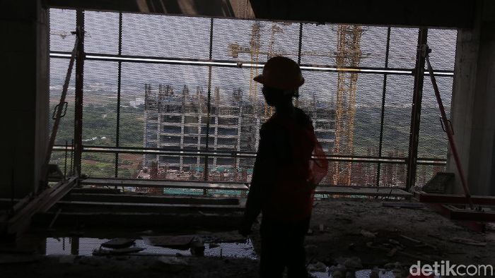 Penampakan Terkini Proyek Meikarta Meski tersangkut kasus suap, proyek pembangunan Meikarta terus berlanjut. Saat ini sudah ada 28 tower yang sudah dibangun.