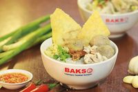 Usai Ikut Kampanye di GBK? Jajan Enak di 5 Tempat Makan Ini 