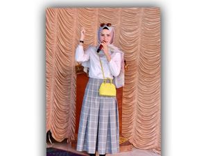 Jadi Caleg, Angel Lelga Tampil Glamor Bawa Hermes Saat Blusukan