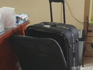 Koper Hitam yang Dipakai Buang Mayat Tanpa Kepala Milik Ibu Pelaku