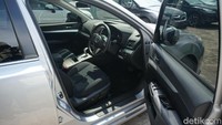 Mobil Subaru yang dilelang cukup beragam. Foto: Aditya Mardiastuti/detikOto