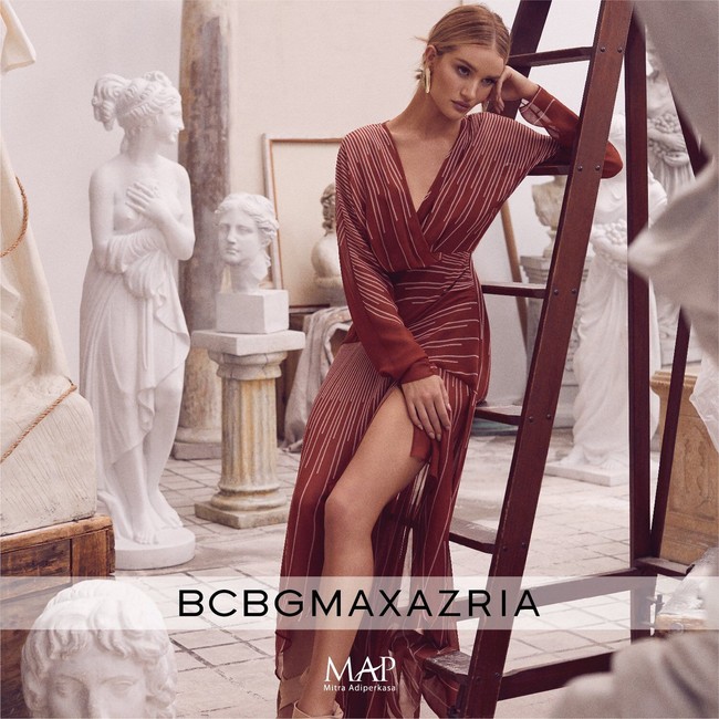 BCBG Maxazria Mid Season Sale sudah bisa dinikmati mulai hari ini. Foto: Twitter Senayan City