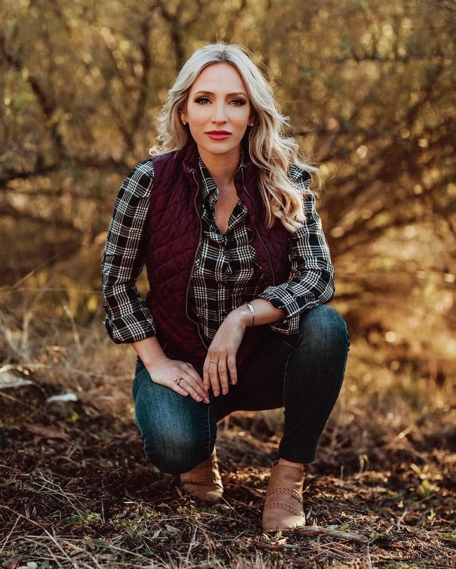 Christina pasti memiliki trauma yang mendalam dengan kehidupan masa lalunya. Sebelum meraih kesuksesannya, wanita yang kini berusia 32 tahun itu merupakan korban kekerasa dari ibunya sendiri.  Foto: dok. Instagram @christinameredithusa