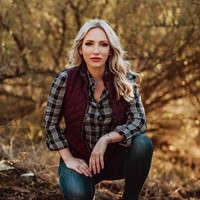 Christina pasti memiliki trauma yang mendalam dengan kehidupan masa lalunya. Sebelum meraih kesuksesannya, wanita yang kini berusia 32 tahun itu merupakan korban kekerasa dari ibunya sendiri.  Foto: dok. Instagram @christinameredithusa