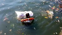 Selain kecepatan tiba di finish, jumlah sampah juga jadi bagian penilaian