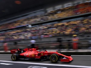 Vettel Puncaki Sesi Latihan Bebas Pertama GP China