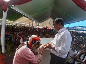 Kementan Salurkan Bantuan Pertanian Rp 33 Miliar ke Takalar