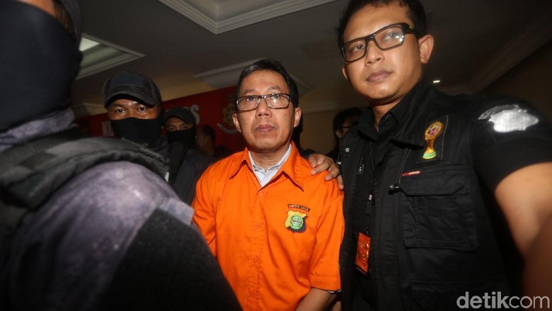 Joko Driyono Jalani Sidang Perdana Kasus Pengaturan Skor Hari Ini Joko Driyono Jalani Sidang Perdana Kasus Pengaturan Skor Hari Ini
