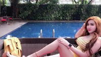 Penampilannya yang seksi dan glamour membuat Diah banyak mendapat banyak perhatian. Apalagi pengacara ini juga terbilang eksis di instagramnya. Foto: instagram diah_orin